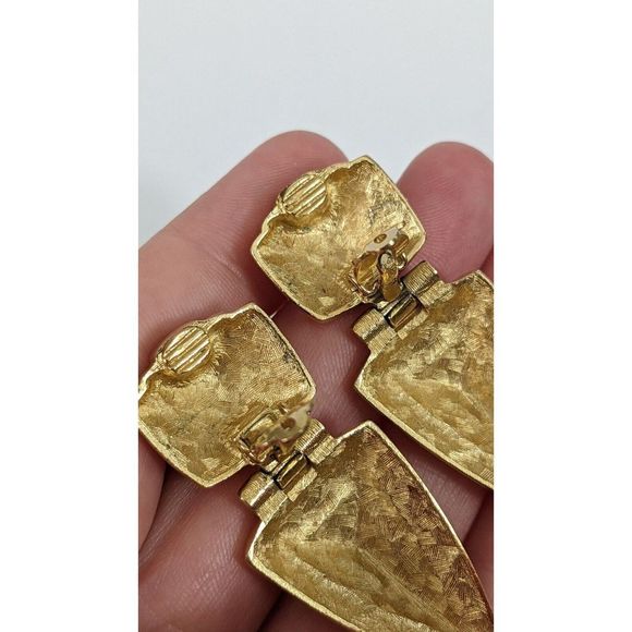 Givenchy Vintage Clip On Earrings - Gold Toned Door Knocker Triangle - Picture 9 of 12